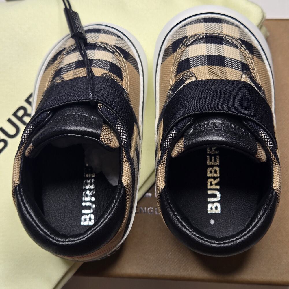 Burberry Vintage Check Cotton Newborn Bootie/Sneaker NWT Sizes EUR 17 / US 1.5/2 - Picture 5 of 11